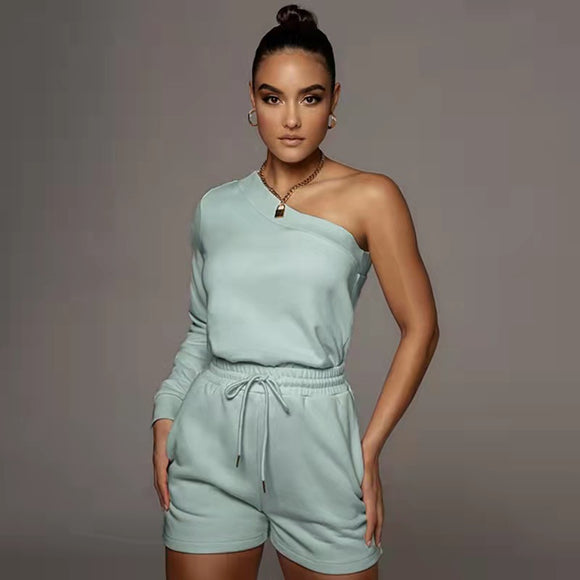 Urban Casual Solid Color Pullover off-the-Shoulder Shorts Women Fleece Lined Slim Fit Long Sleeve Sweater Set