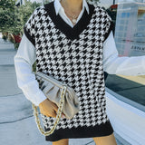 Leisure Round Neck Sleeveless Pullover Vest